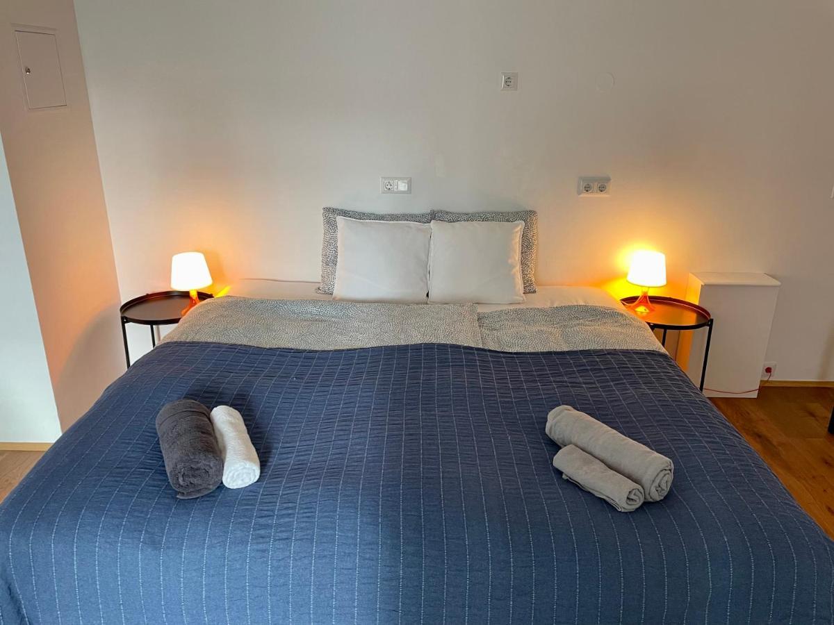 Eca Rooftop Live - Private Rooms & Serviced Apartments Виена Стая снимка