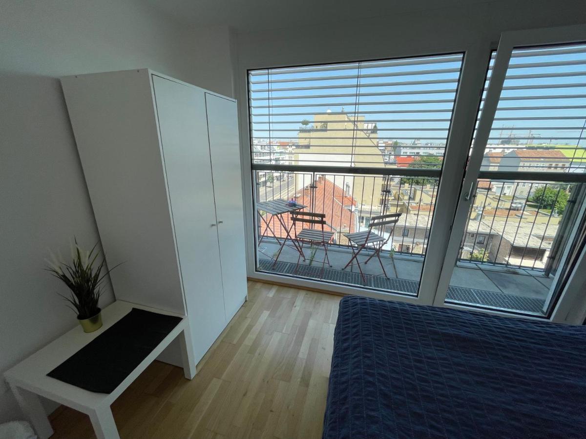 Eca Rooftop Live - Private Rooms & Serviced Apartments Виена Екстериор снимка